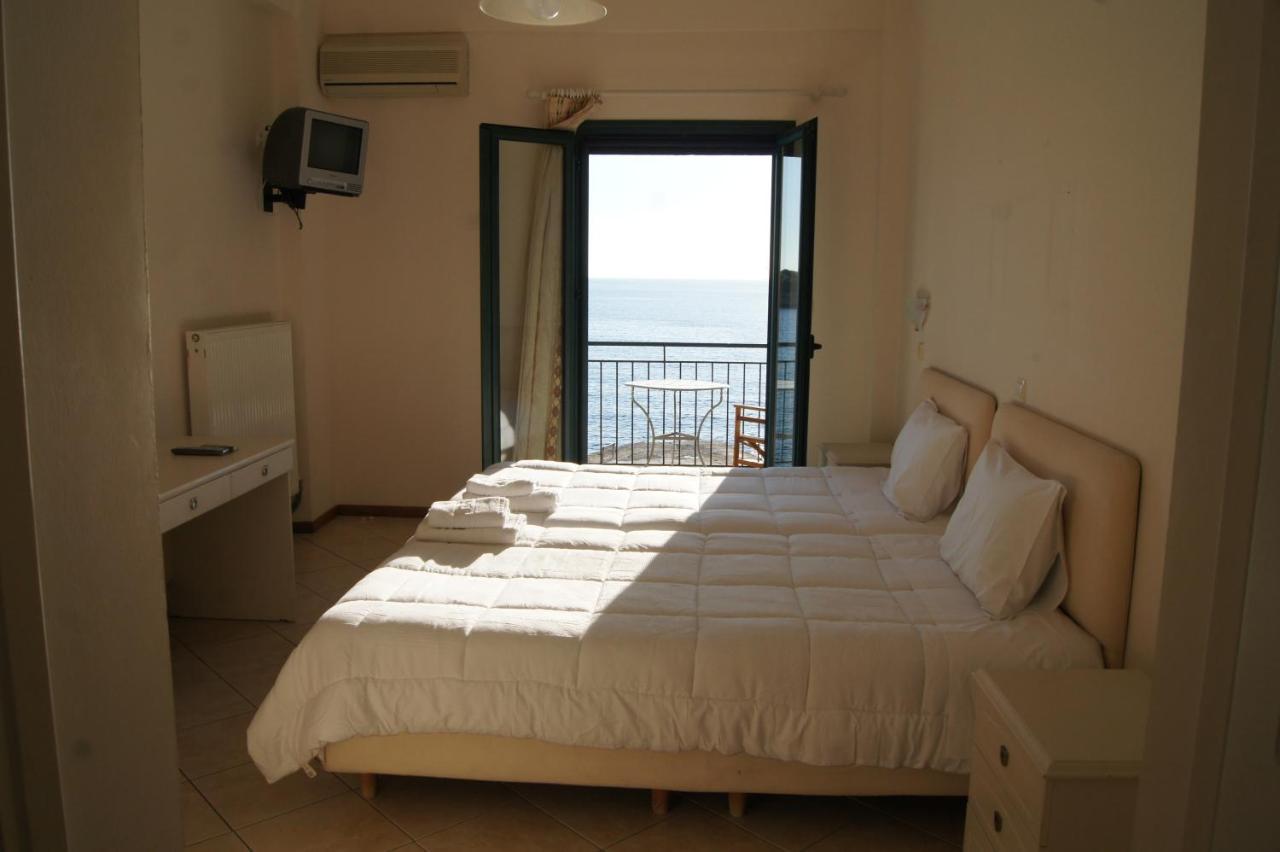 אפרטהוטל קרדמילי Gorgones, Sea-Front, Great View מראה חיצוני תמונה