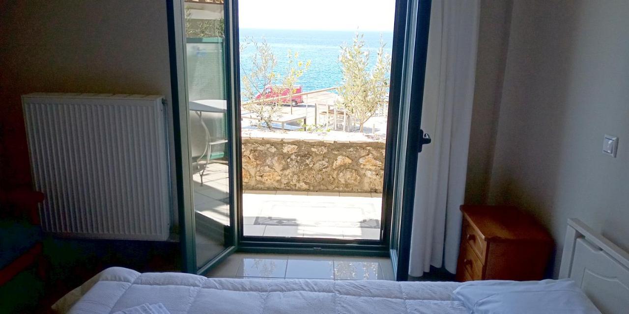 אפרטהוטל קרדמילי Gorgones, Sea-Front, Great View מראה חיצוני תמונה