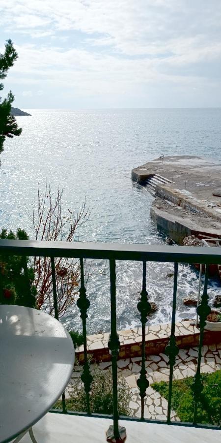אפרטהוטל קרדמילי Gorgones, Sea-Front, Great View מראה חיצוני תמונה