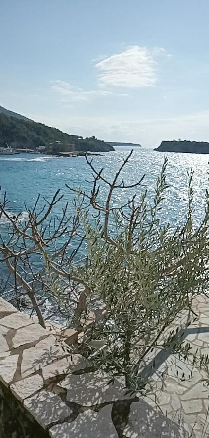 אפרטהוטל קרדמילי Gorgones, Sea-Front, Great View מראה חיצוני תמונה