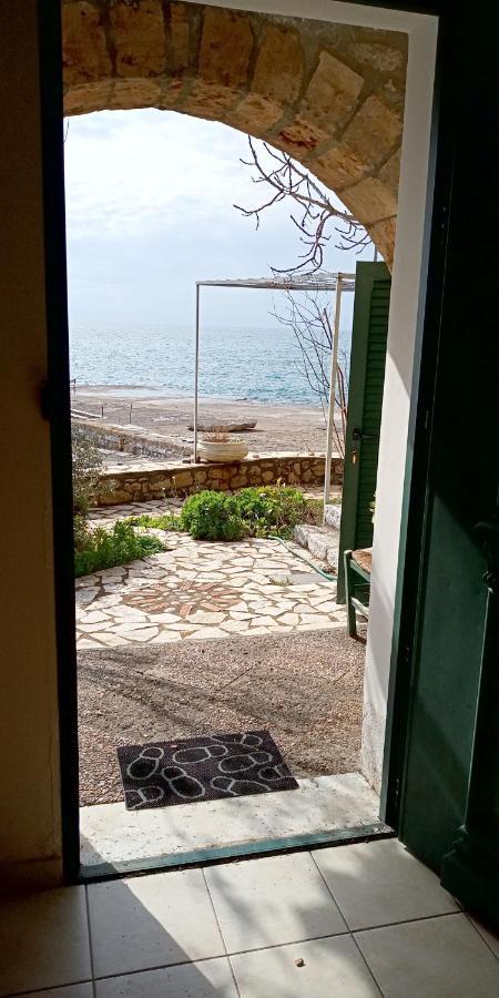 אפרטהוטל קרדמילי Gorgones, Sea-Front, Great View מראה חיצוני תמונה