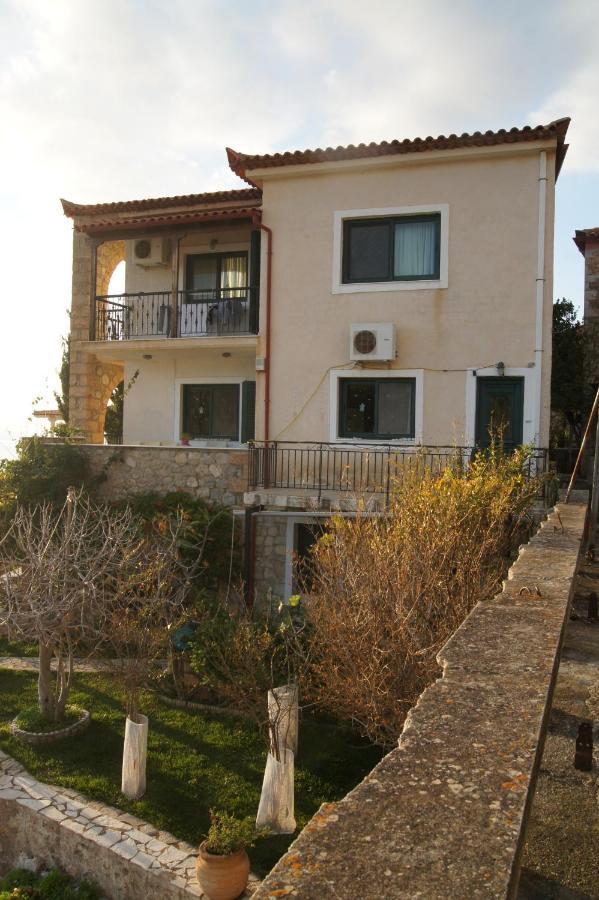 אפרטהוטל קרדמילי Gorgones, Sea-Front, Great View מראה חיצוני תמונה